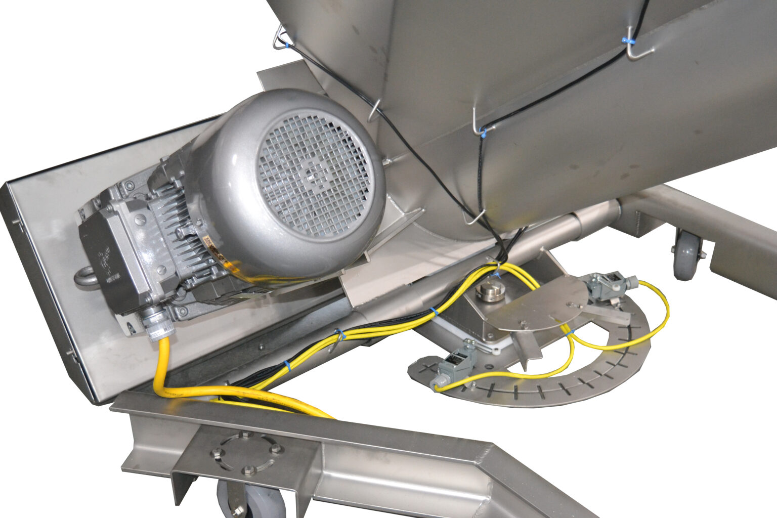 Pivoting Screw Conveyor | Flexible Product Routing for Food Processing